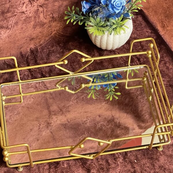 Luxury Jewelry and Perfume Organizer with a Stunning Cosmetics Tray Mirror - Image 5