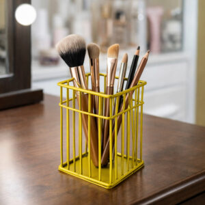 Makeup Brush Holder Metal Stand 1